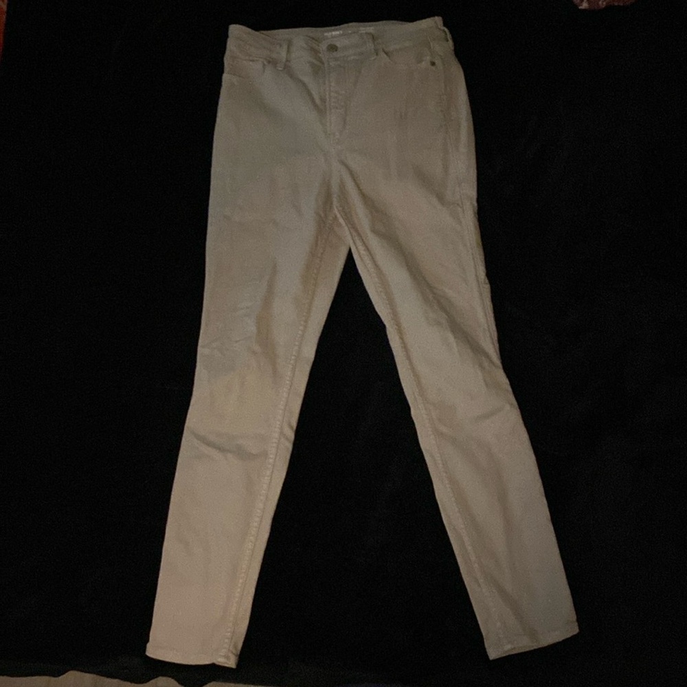 Old navy rockstar super skinny jeans